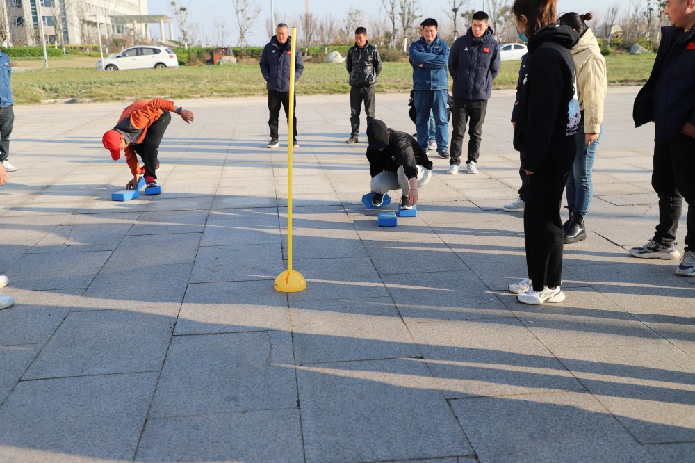 摸石過(guò)河(1)